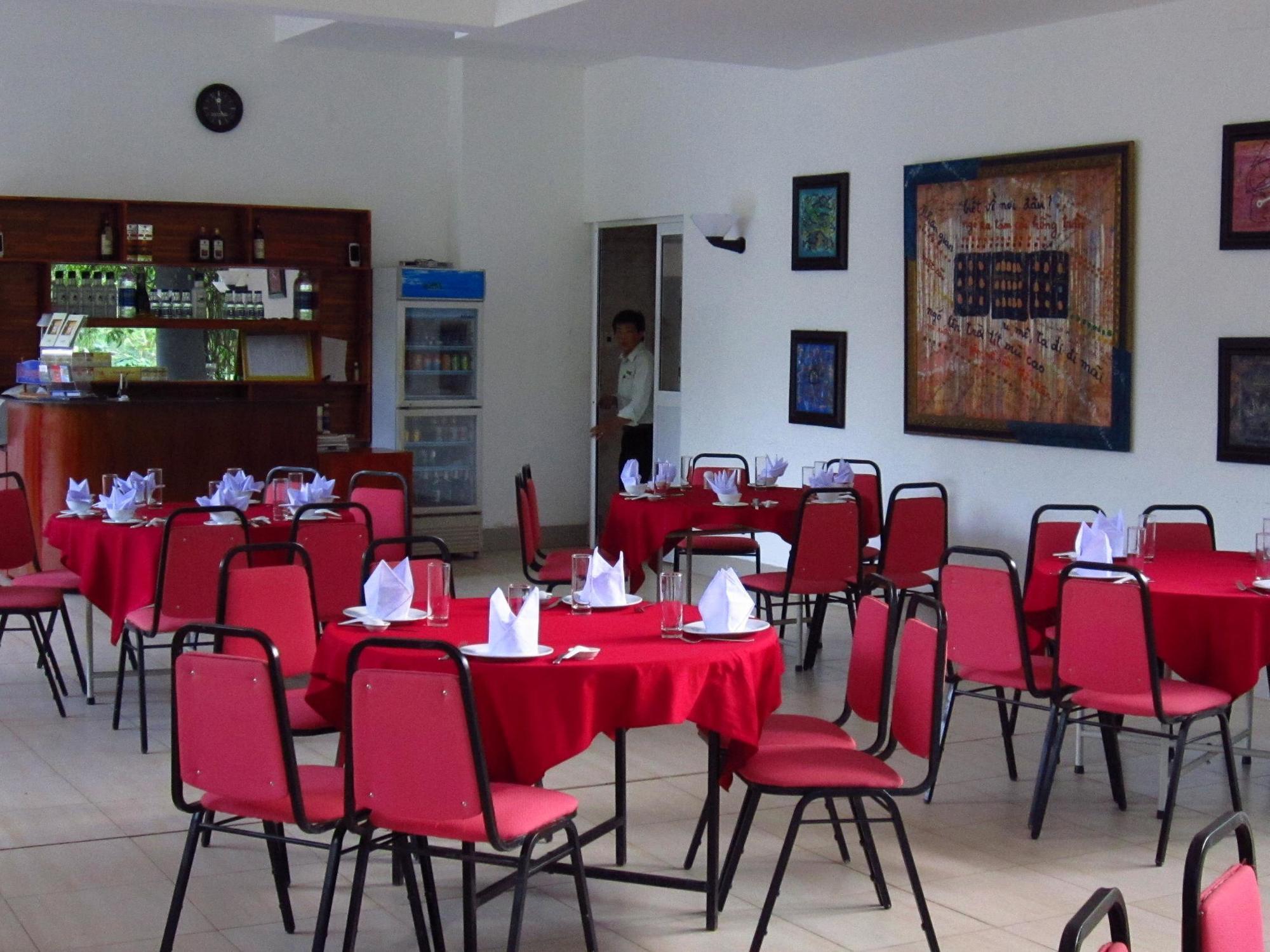 Sai Gon Phong Nha Hotel Dong Hoi Zewnętrze zdjęcie